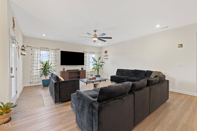 112 Napa Drive, Four Oaks, NC 27524