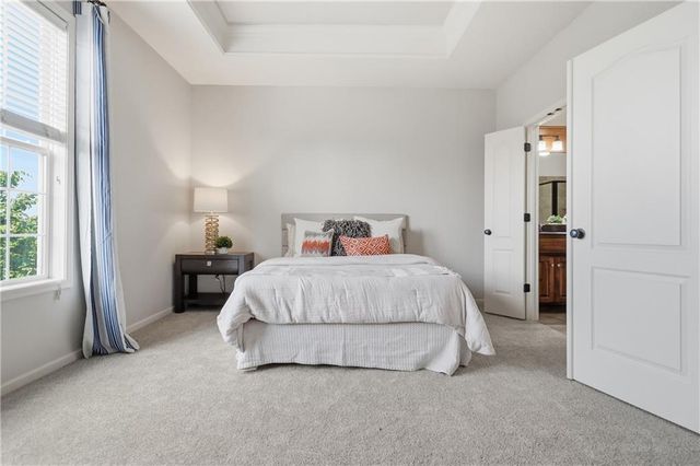 15602 W 61st Street, Shawnee, KS 66217