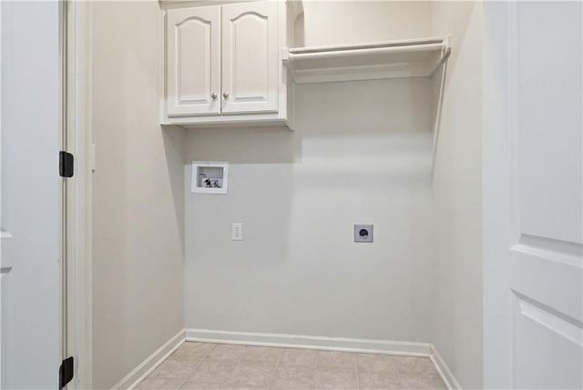 15602 W 61st Street, Shawnee, KS 66217