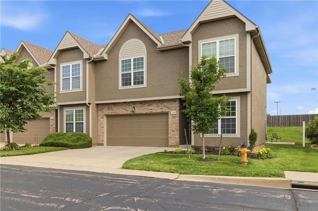 15602 W 61st Street, Shawnee, KS 66217
