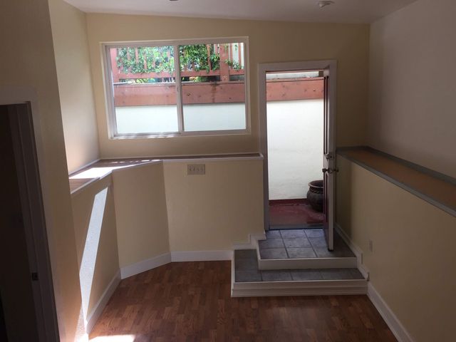 2622 Kingsland Ave, Oakland, CA 94619