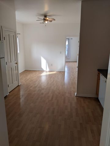 2622 Kingsland Ave, Oakland, CA 94619