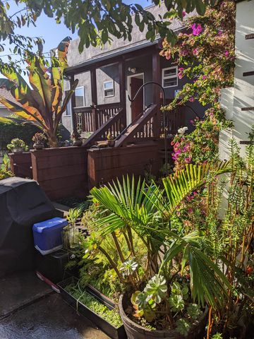 2622 Kingsland Ave, Oakland, CA 94619