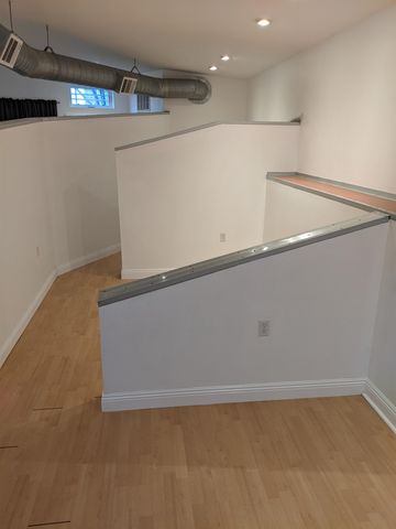 2622 Kingsland Ave, Oakland, CA 94619