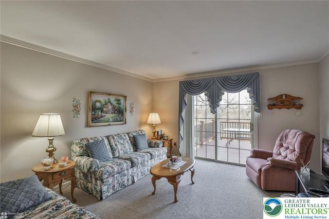 123 Boro Vu Drive, Northampton Boro, PA 18067