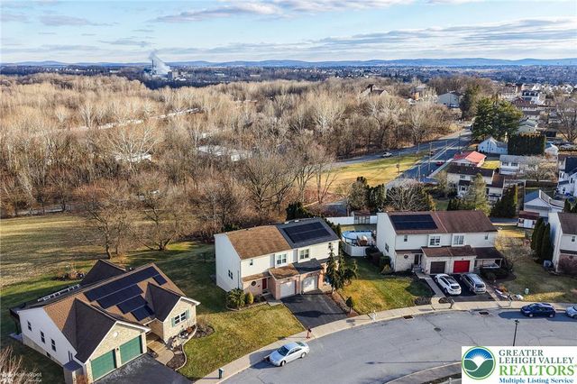 123 Boro Vu Drive, Northampton Boro, PA 18067