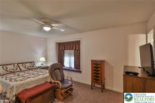 123 Boro Vu Drive, Northampton Boro, PA 18067