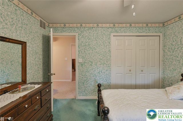 123 Boro Vu Drive, Northampton Boro, PA 18067