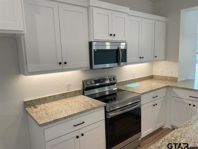 277 Oak Valley Dr., Gilmer, TX 75645