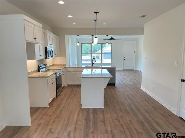 277 Oak Valley Dr., Gilmer, TX 75645