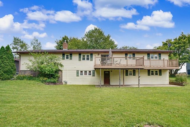 726 8th Ave NE, Oelwein, IA 50662