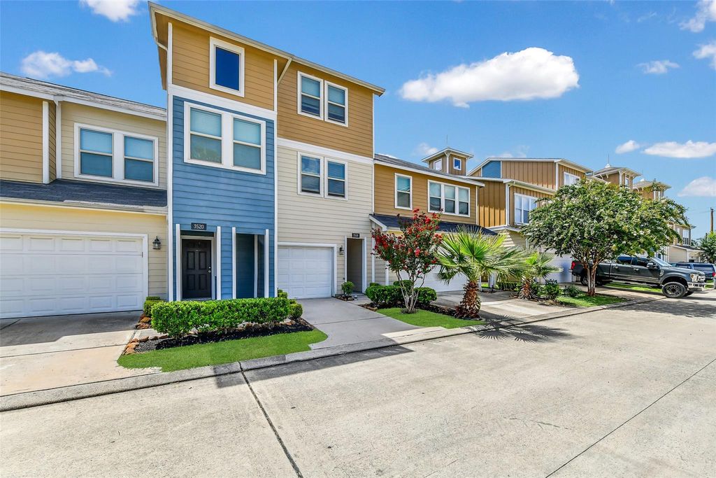 3518 Terreno Vista Boulevard, Pasadena, TX 77504