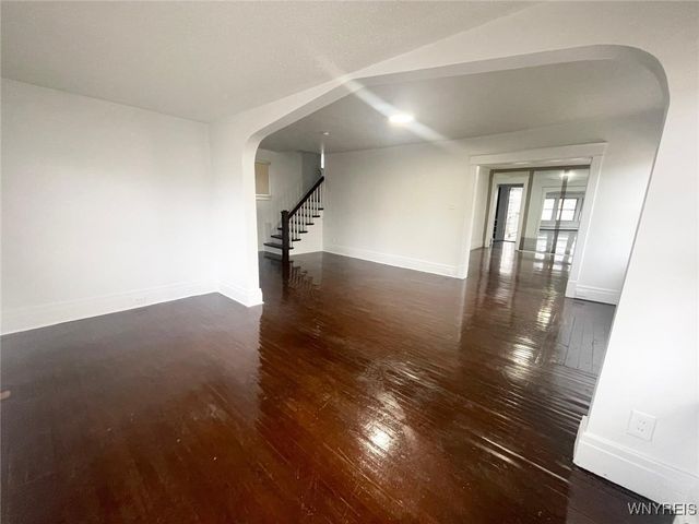 353 Warwick Avenue, Buffalo, NY 14215