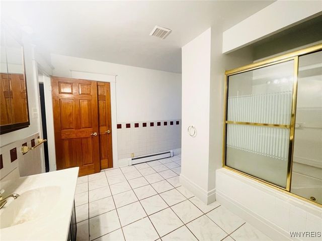 353 Warwick Avenue, Buffalo, NY 14215