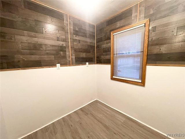 353 Warwick Avenue, Buffalo, NY 14215