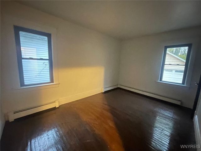 353 Warwick Avenue, Buffalo, NY 14215