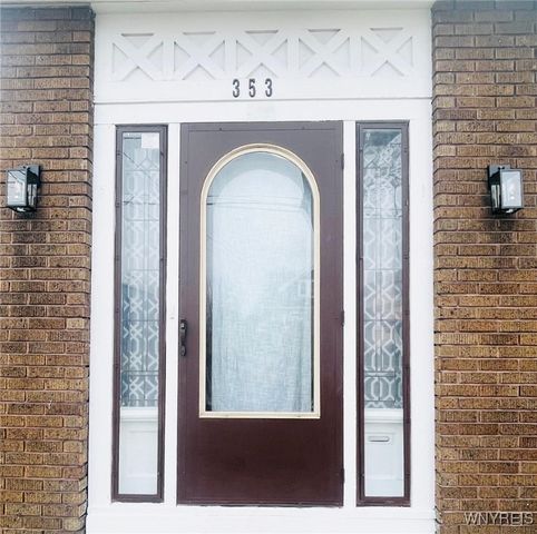 353 Warwick Avenue, Buffalo, NY 14215