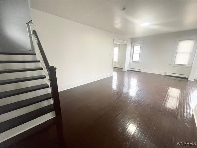 353 Warwick Avenue, Buffalo, NY 14215