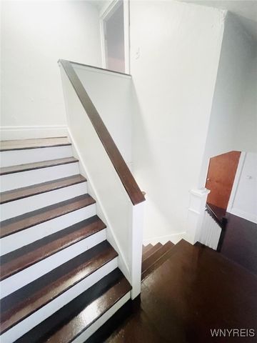 353 Warwick Avenue, Buffalo, NY 14215