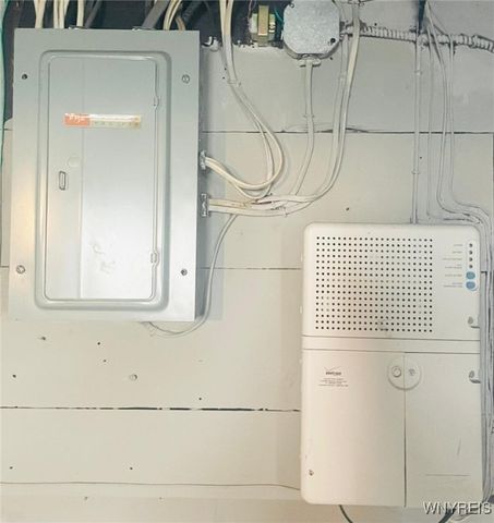 353 Warwick Avenue, Buffalo, NY 14215