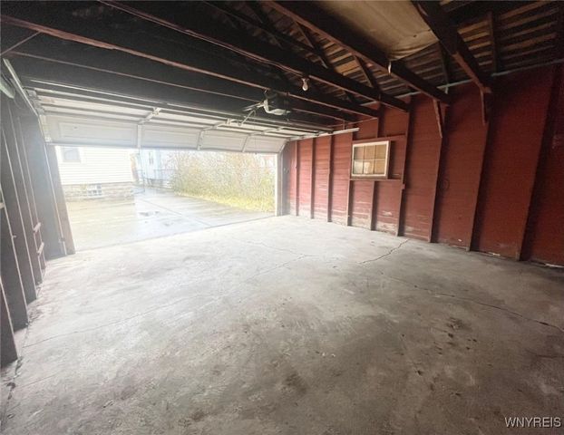 353 Warwick Avenue, Buffalo, NY 14215