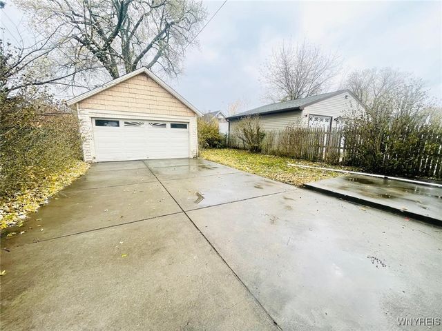 353 Warwick Avenue, Buffalo, NY 14215