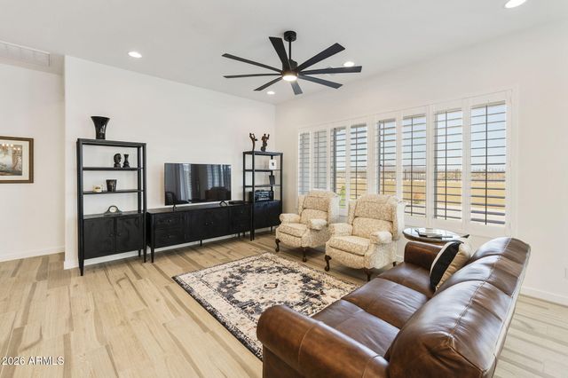 5628 E SCARLET Street, Mesa, AZ 85215