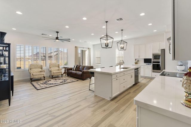 5628 E SCARLET Street, Mesa, AZ 85215