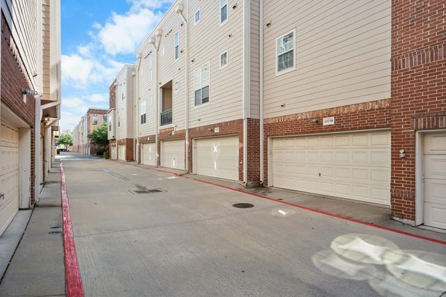 15743 Spectrum Drive 88, Addison, TX 75001
