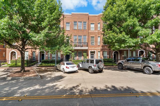 15743 Spectrum Drive 88, Addison, TX 75001