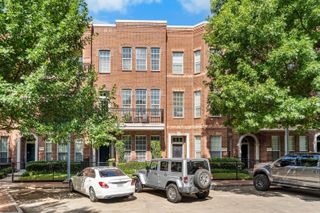 15743 Spectrum Drive 88, Addison, TX 75001