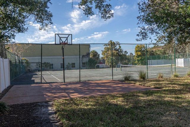 100 E KENTUCKY AVENUE H6, Deland, FL 32724