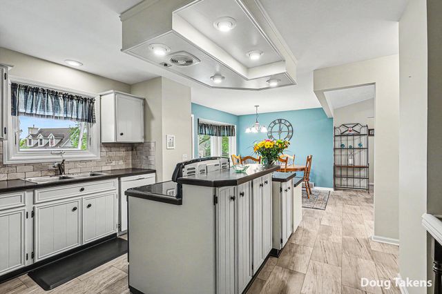 8510 Woodruff Drive SW, Byron Center, MI 49315
