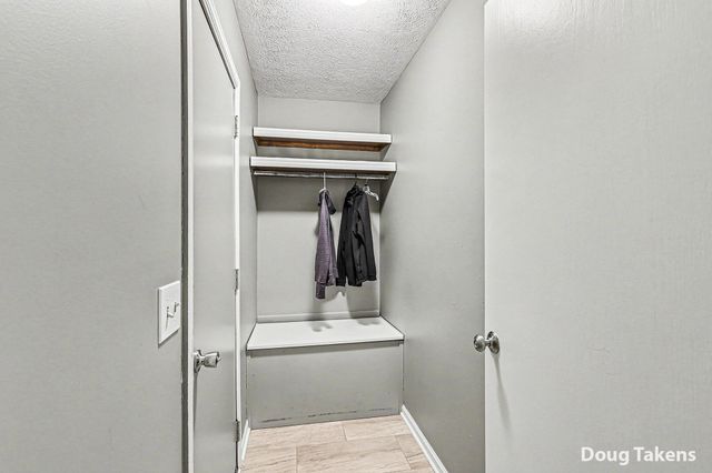 8510 Woodruff Drive SW, Byron Center, MI 49315