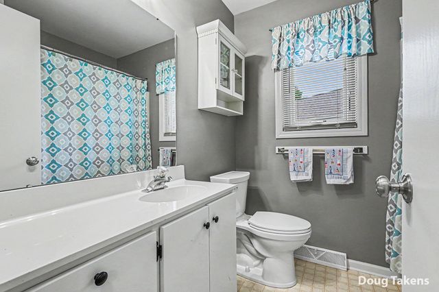 8510 Woodruff Drive SW, Byron Center, MI 49315