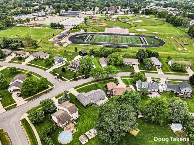 8510 Woodruff Drive SW, Byron Center, MI 49315