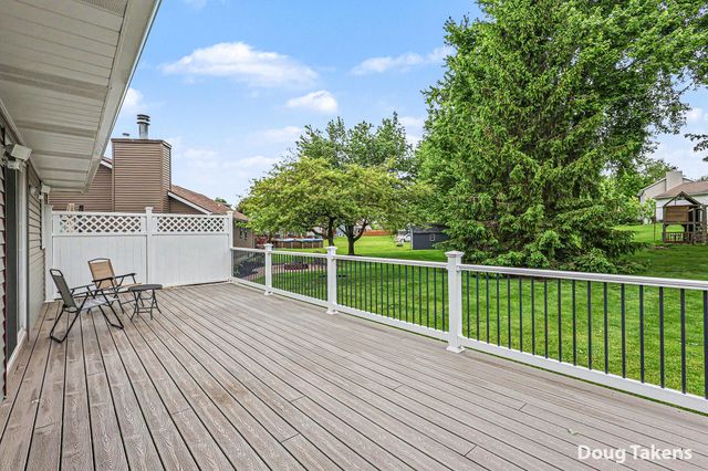 8510 Woodruff Drive SW, Byron Center, MI 49315