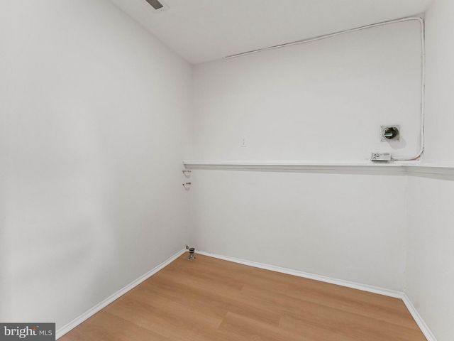 335 MYRTLE AVE, Woodbury, NJ 08096