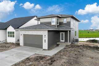 1145 NW Sproul Drive, Waukee, IA 50263