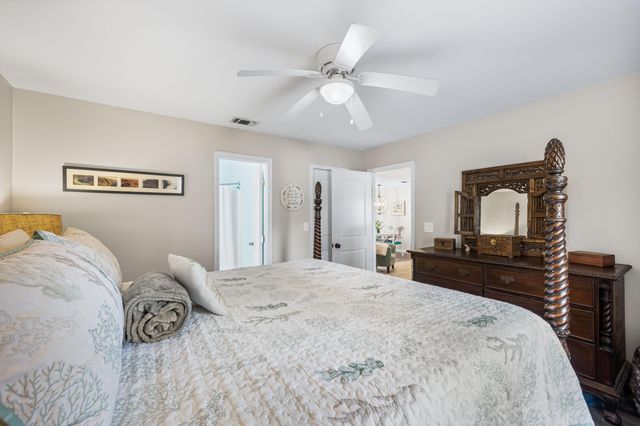 7867 Pleasant Oak Avenue, Navarre, FL 32566