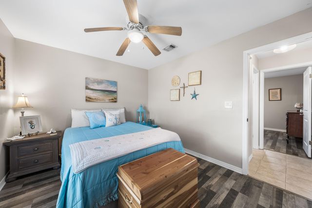 7867 Pleasant Oak Avenue, Navarre, FL 32566