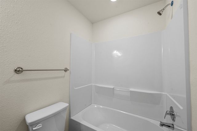 105 SE 4th Street 2, Bonham, TX 75144