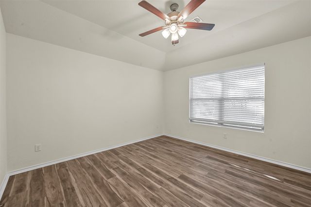 105 SE 4th Street 2, Bonham, TX 75144