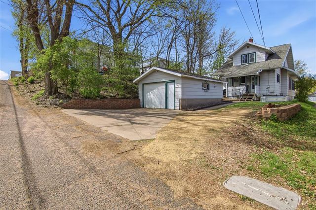 229 W Elm Street, Chippewa Falls, WI 54729