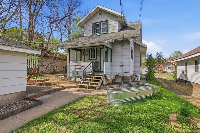 229 W Elm Street, Chippewa Falls, WI 54729