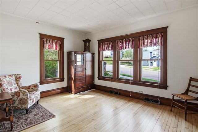 229 W Elm Street, Chippewa Falls, WI 54729