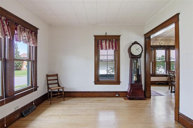 229 W Elm Street, Chippewa Falls, WI 54729