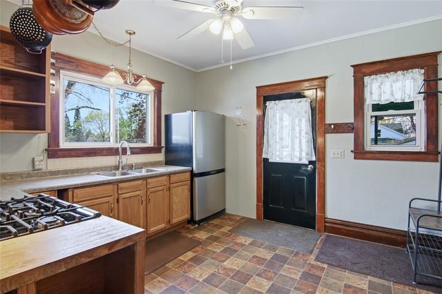 229 W Elm Street, Chippewa Falls, WI 54729
