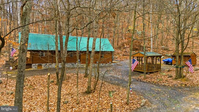 333 ROUSE MOUNTAIN RD, Great Cacapon, WV 25422