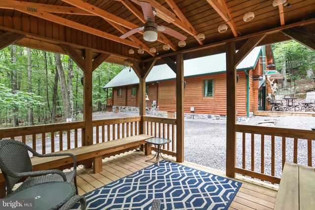 333 ROUSE MOUNTAIN RD, Great Cacapon, WV 25422